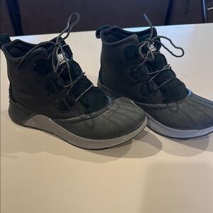 Women’s Black Sorel Winter Boots size 10